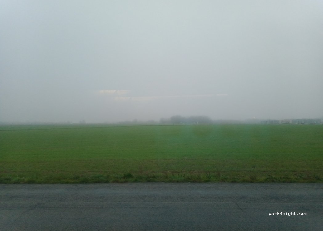 (77460) Souppes-sur-Loing - Rue Traversière — foto
