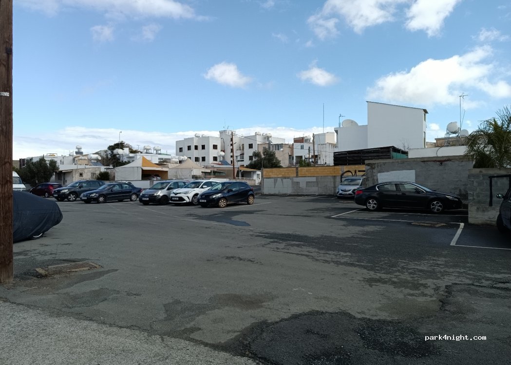 Paralimni - Αρχιεπισκόπου Μακαρίου ΄Γ — foto 2
