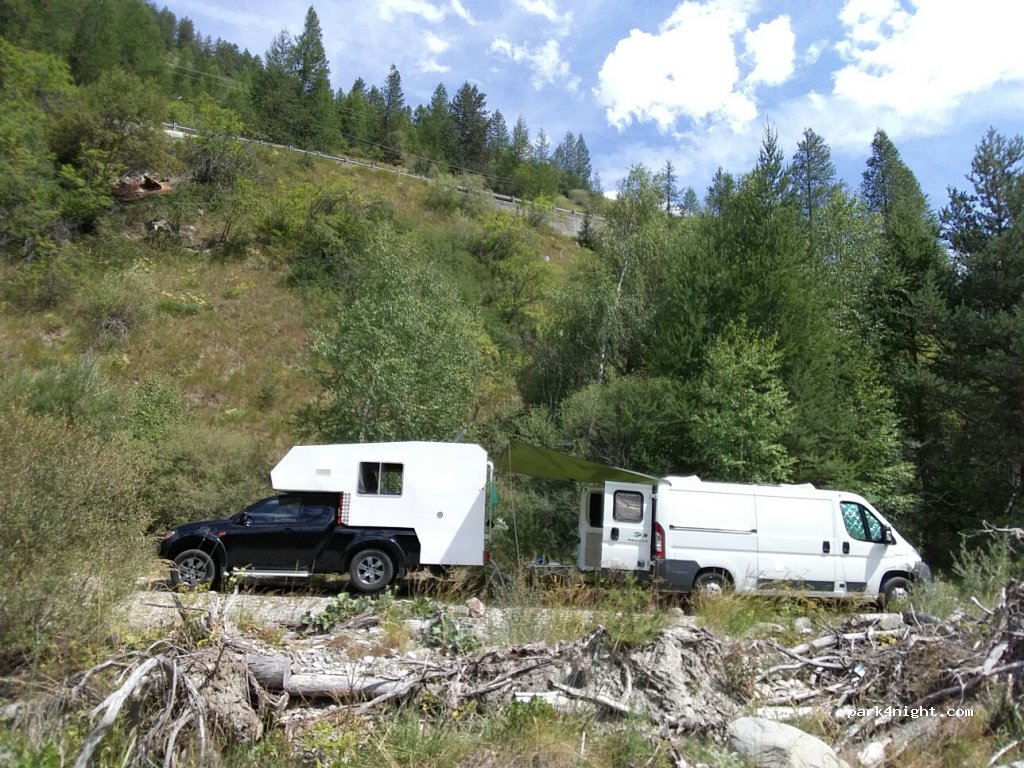 (04530) Meyronnes - D900 — foto 3