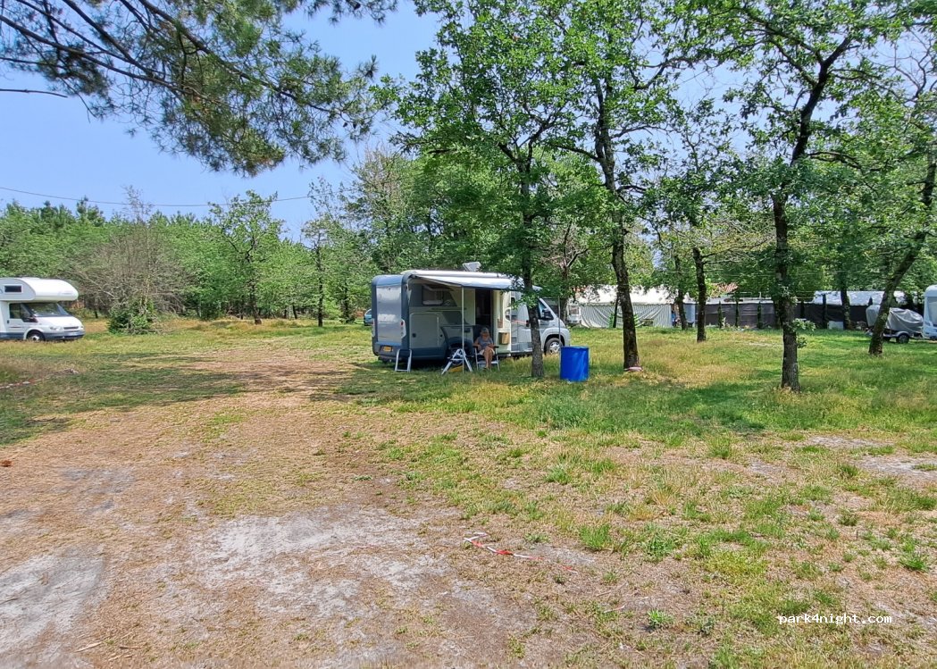 (33610) Cestas - 313 Avenue Saint-Jacques de Compostelle — foto
