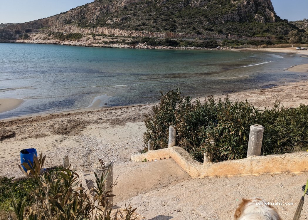 (194 43) Agia Marina - Leoforos Athinon Souniou — foto