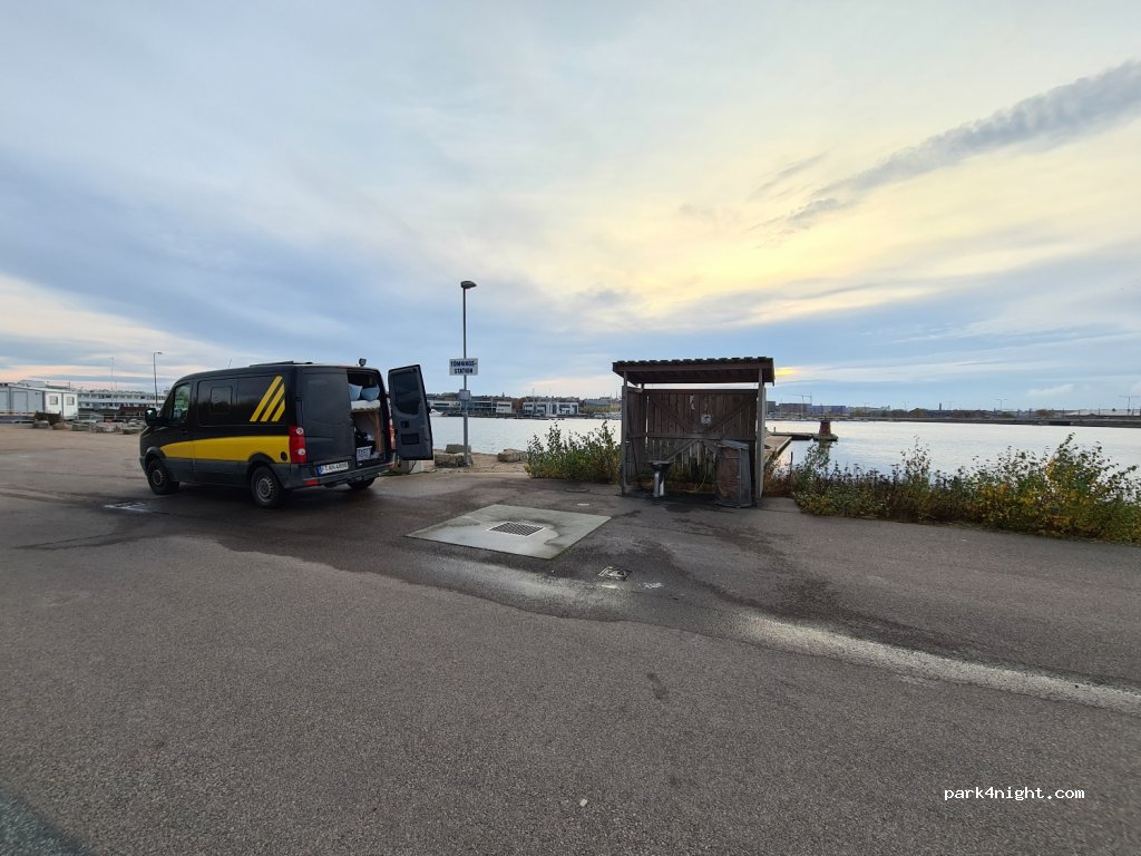 () Karlskrona - Argongatan — foto 2