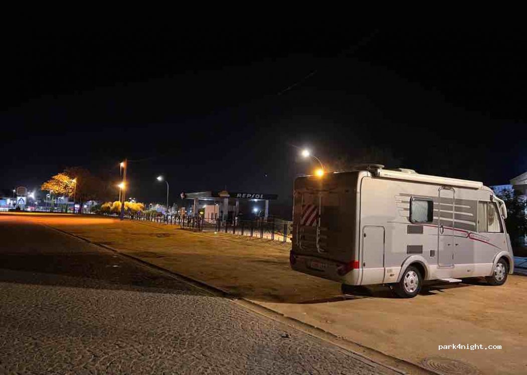 (41410) Carmona - 5 Paseo de la Cruz del Carmen — foto