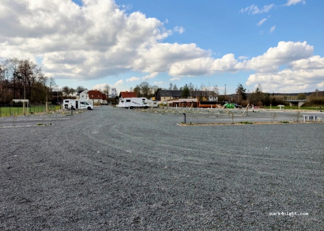 Wohnmobilstellplatz Fichtelpark — foto 2