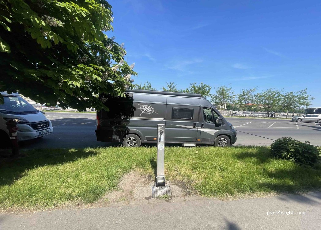 (1111) Budapest - 3 Műegyetem rakpart — foto 5