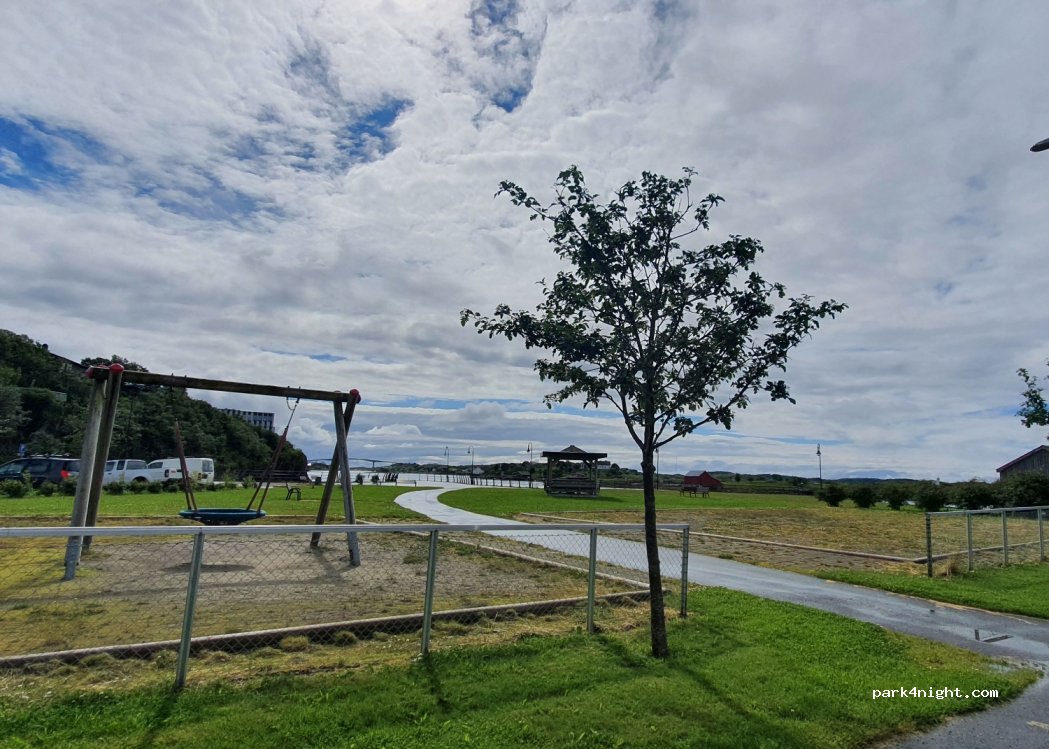 Brønnøysund Bobilparkering — foto