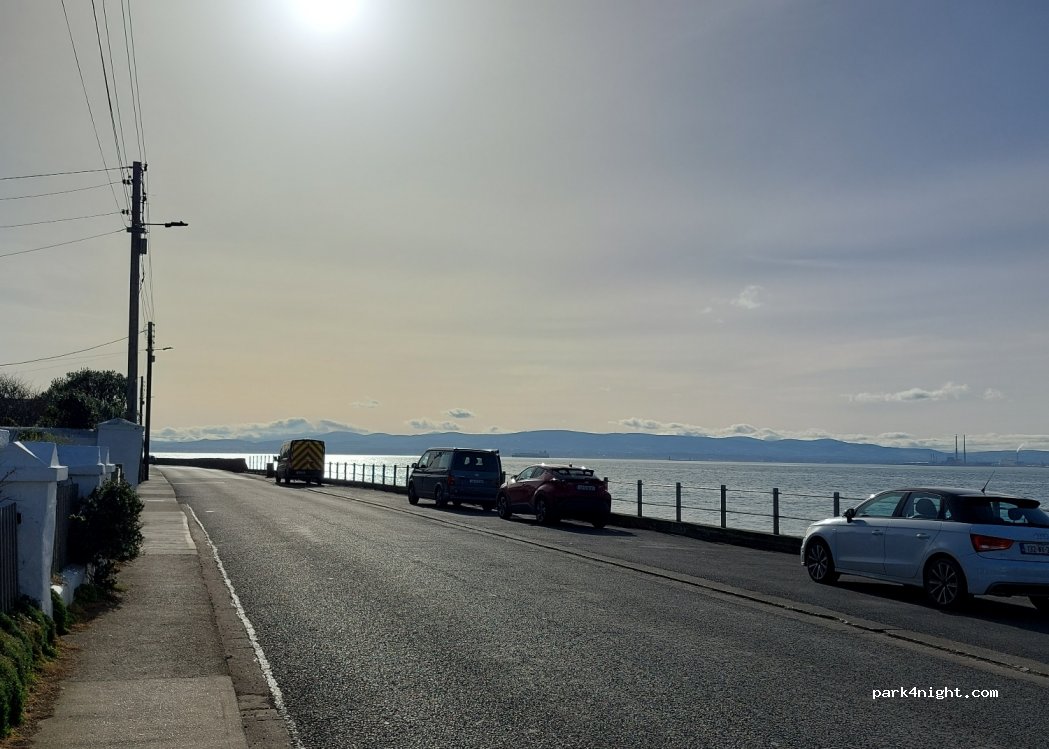 (D13 A3H0) Howth Demesne - 23 Strand Road — foto