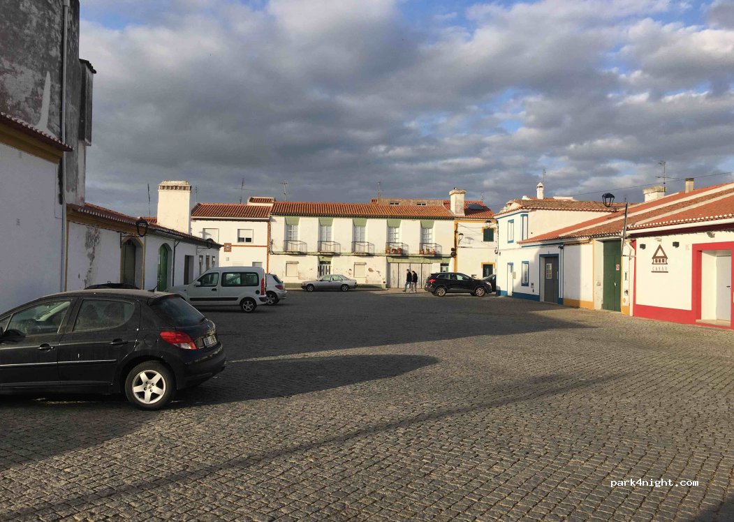 (7340) Arronches - Largo da Restauração — foto