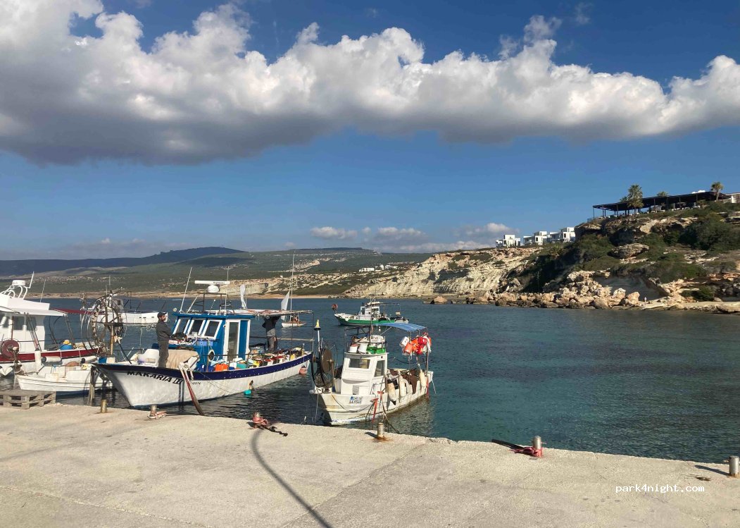 Peyia - Unnamed Road — foto 2