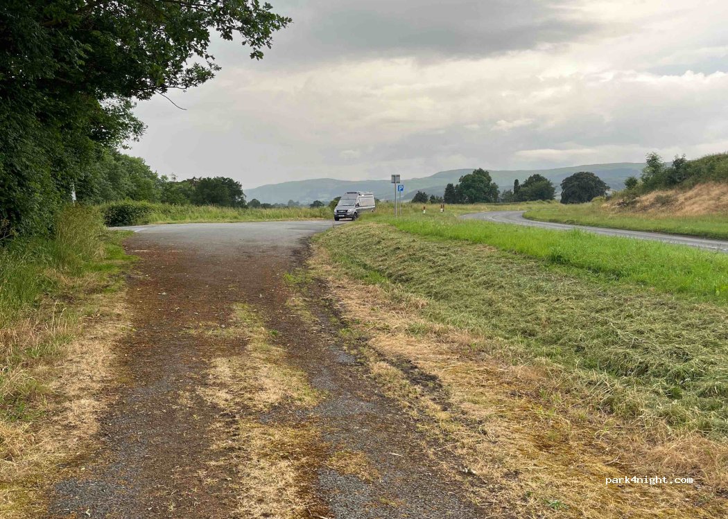 (LD6 5NY) Rhayader - A44 — foto 2