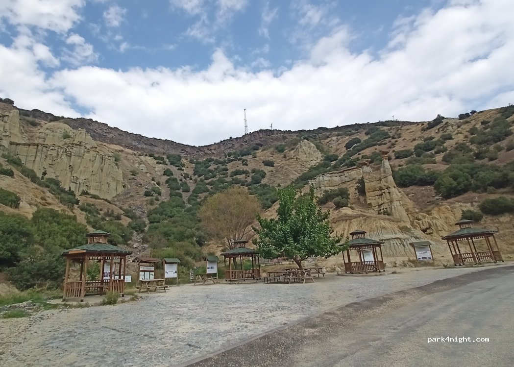 (45170) Kula - Unnamed Road — foto 2