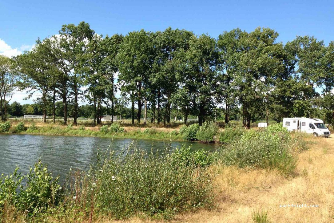 (72200) Bazouges-sur-le-Loir - Plaine des Granges — foto 2