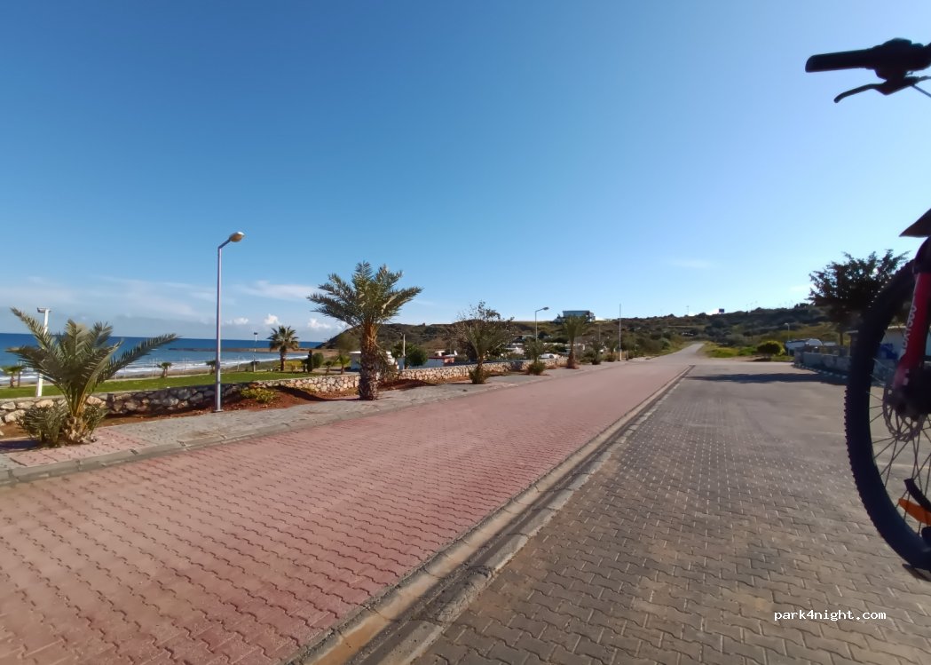Kaplıca - Unnamed Road — foto