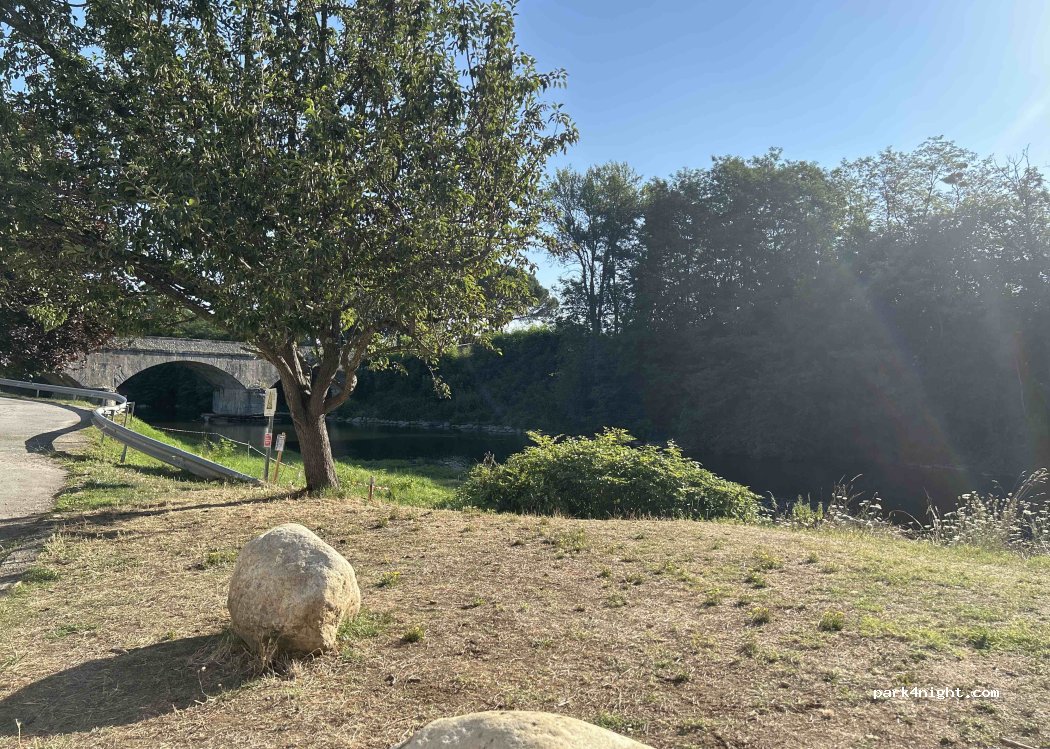 (09000) Loubières - 25 Chemin de la Prado — foto
