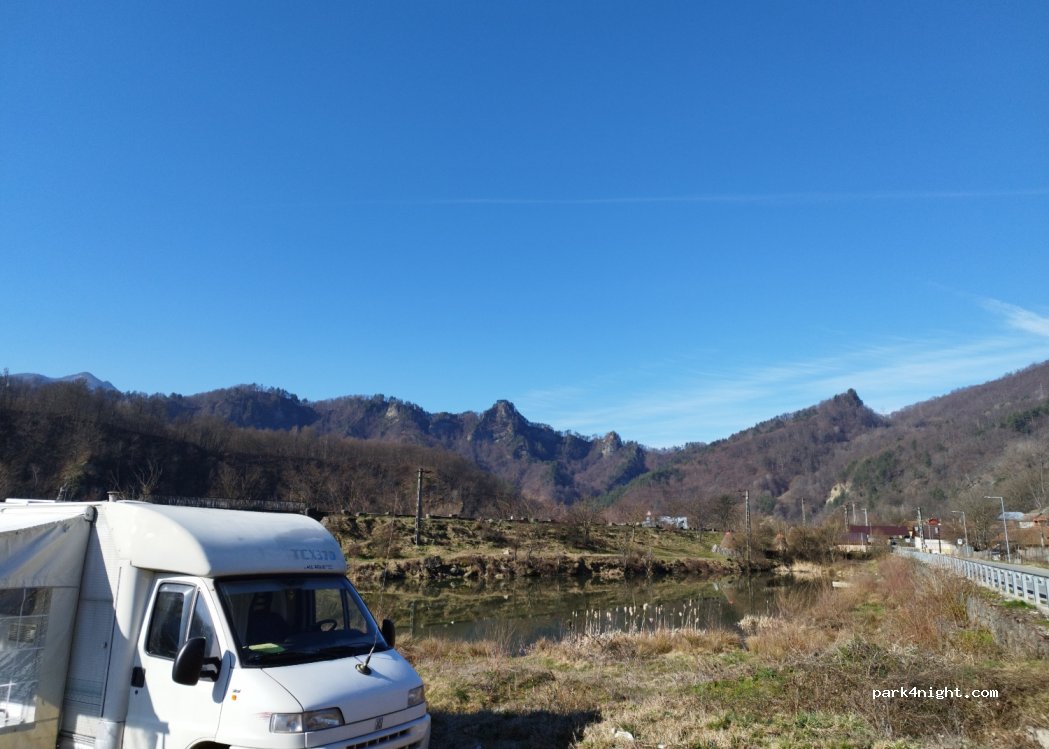 (245506) Proieni - Strada Baltii — foto