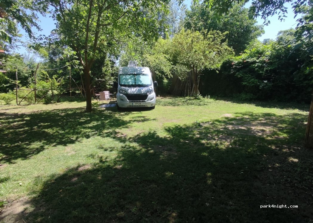 Area sosta Cardano Parking  for Campers — foto 3