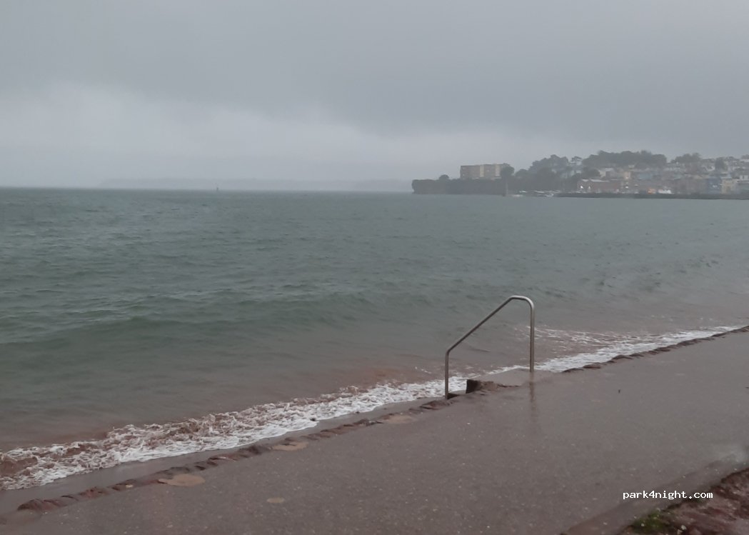 (TQ4 6BW) Paignton - Eastern Esplanade — foto 3