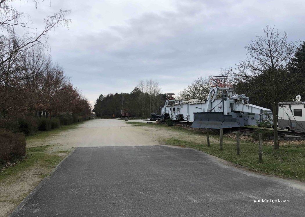 (03185) Teichland - 1 Zum Erlebnispark — foto