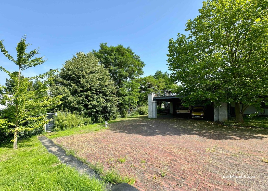 (35510) Butzbach - 8 Robert-Bosch-Straße — foto 2