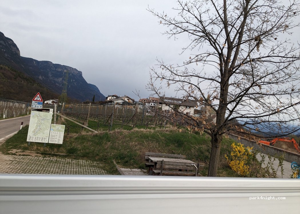 (39052) Caldaro - Altenburger — foto 2