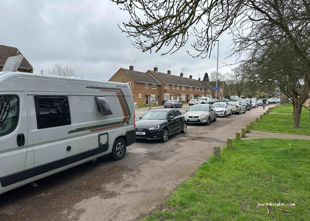 (HP2 4DD) Hemel Hempstead - 52 Longlands — foto 2