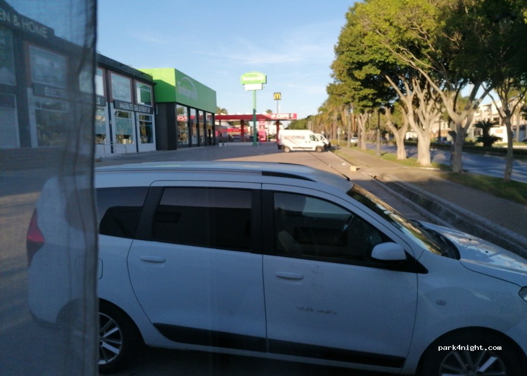 (29680) Estepona - 12 Avenida Litoral — foto