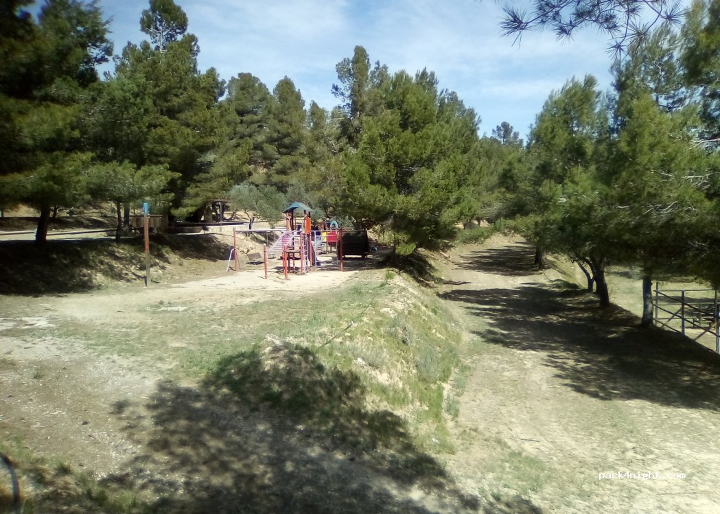 (43791) Ascó - Unnamed Road — foto