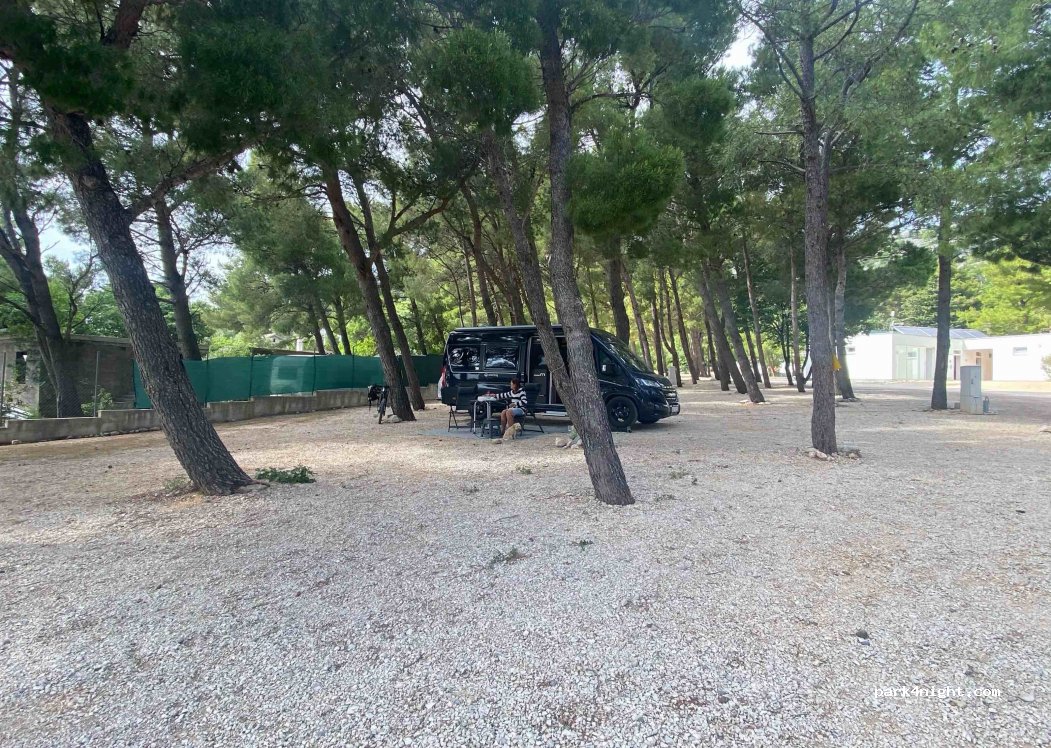 Camp Navis — foto