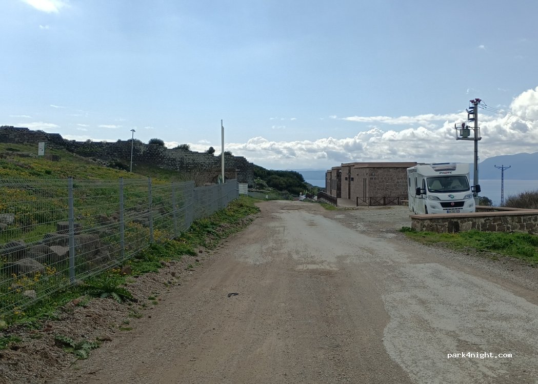 (17860) Behram - Behram Yolu — foto