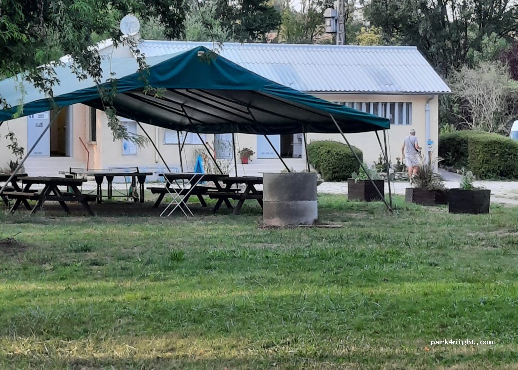 Camping Municipal Le Pré du Roi — foto