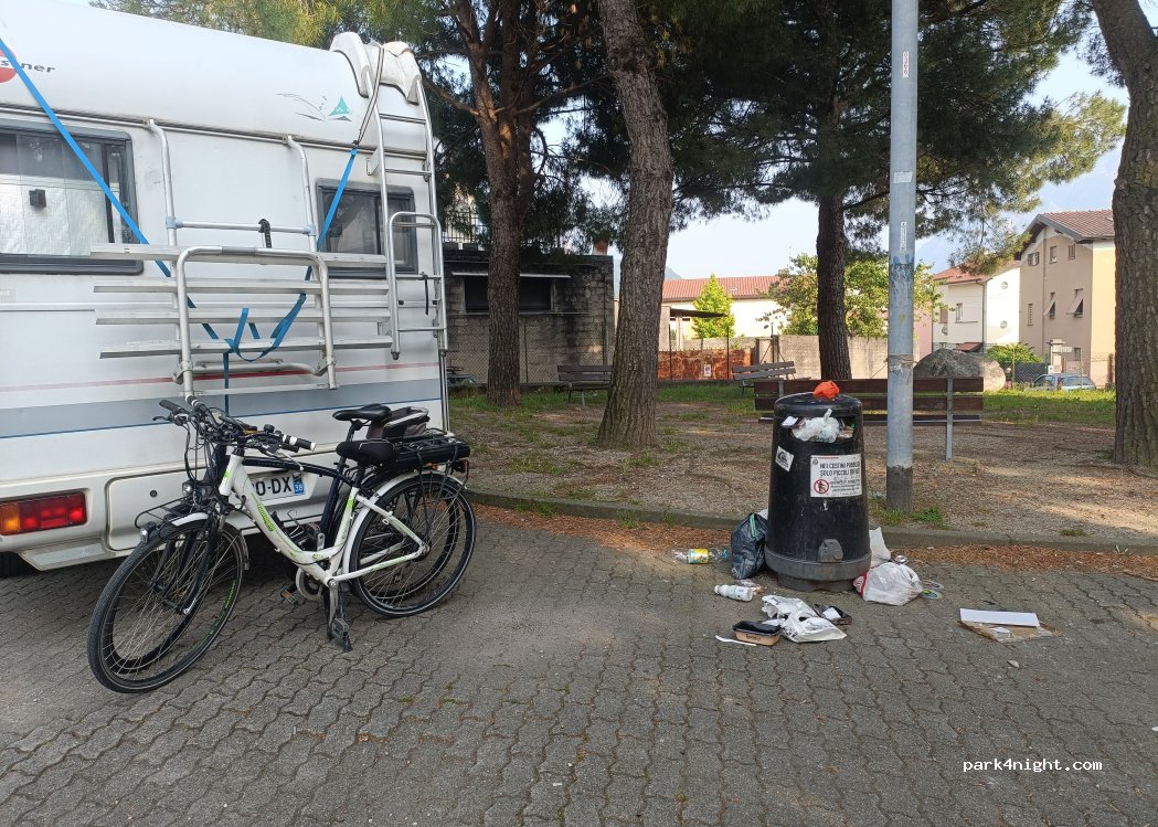 Area Sosta Camper Cima | Mandello del Lario — foto 5