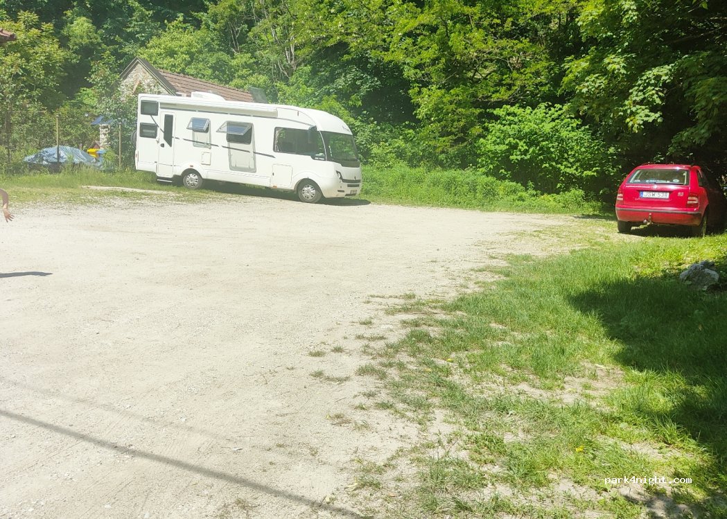 (3517) Miskolc - 48 Palota utca — foto 3