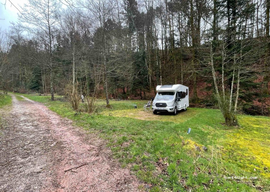 Camping La Crèche — foto