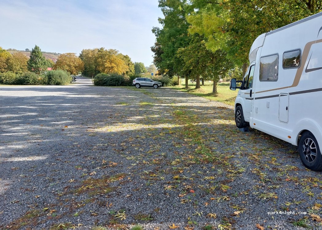 (97618) Heustreu - 30 Wetterstraße — foto 3
