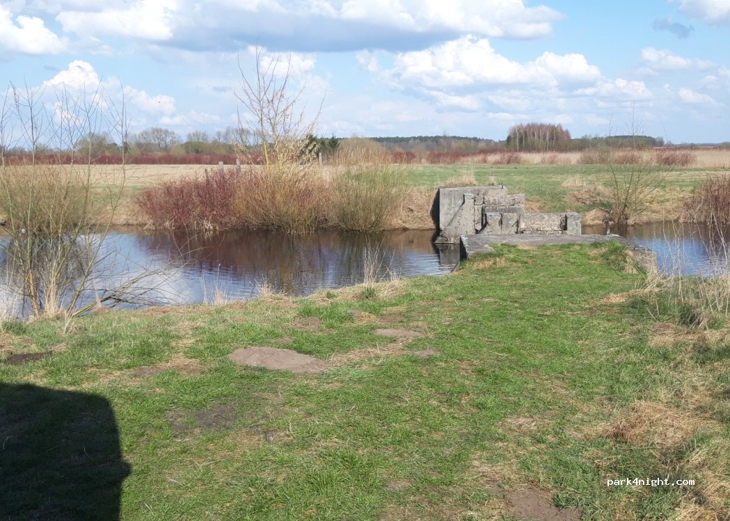 (19-110) Osowiec - Unnamed Road — foto