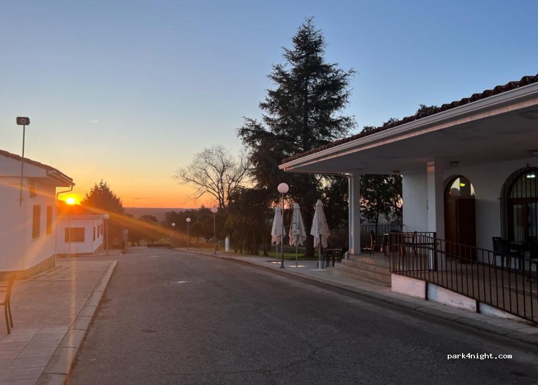 Camping Puente de Alcántara — foto 4