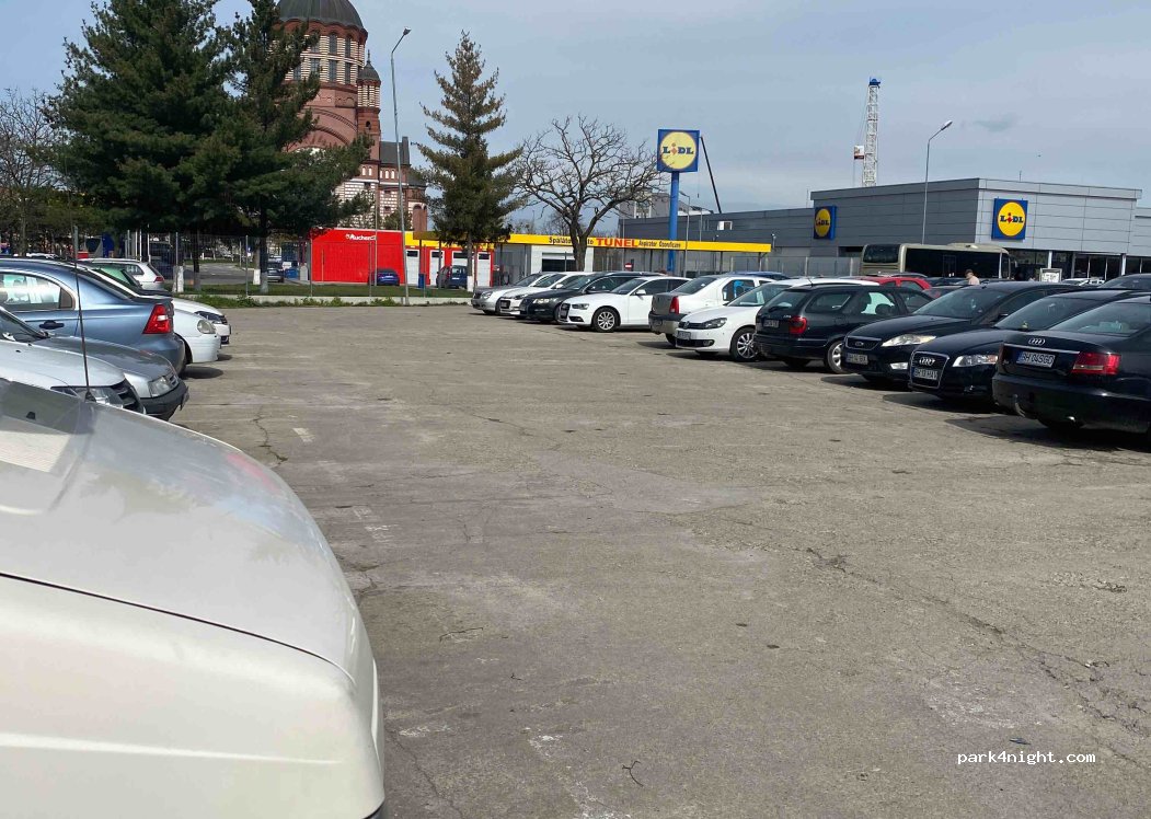 (410583) Oradea - Strada Lotus — foto
