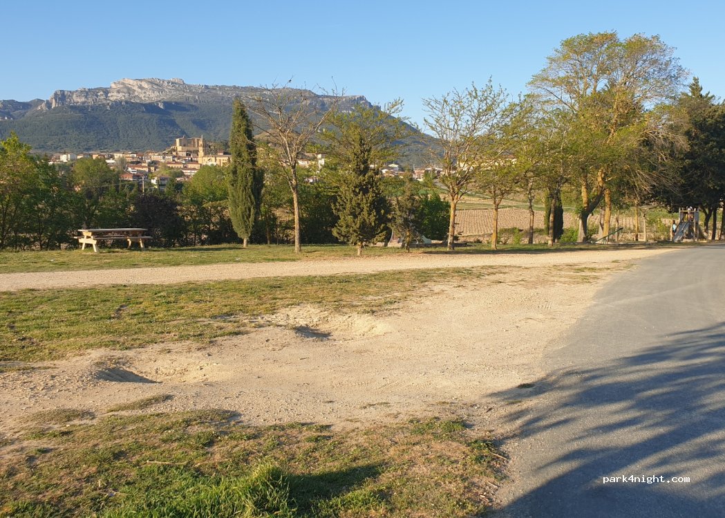 (01330) Bastida - Unnamed Road — foto 2