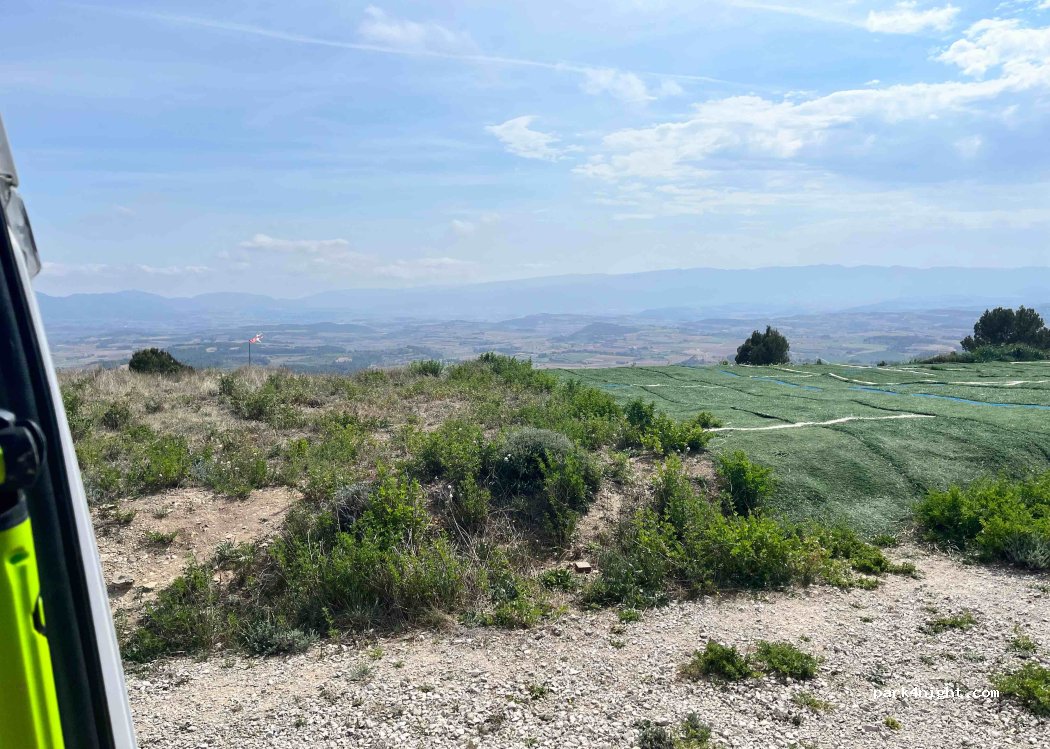 (43425) Forès - — foto