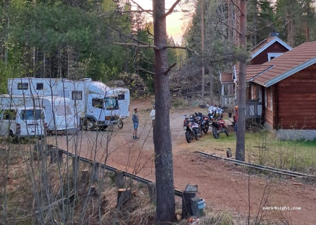 Skålsjögården Timber Lodge — foto