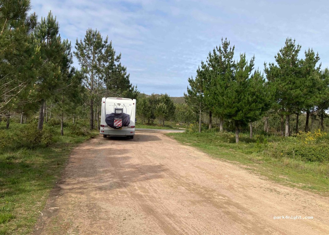 (15122) O Cruceiro - Unnamed Road — foto