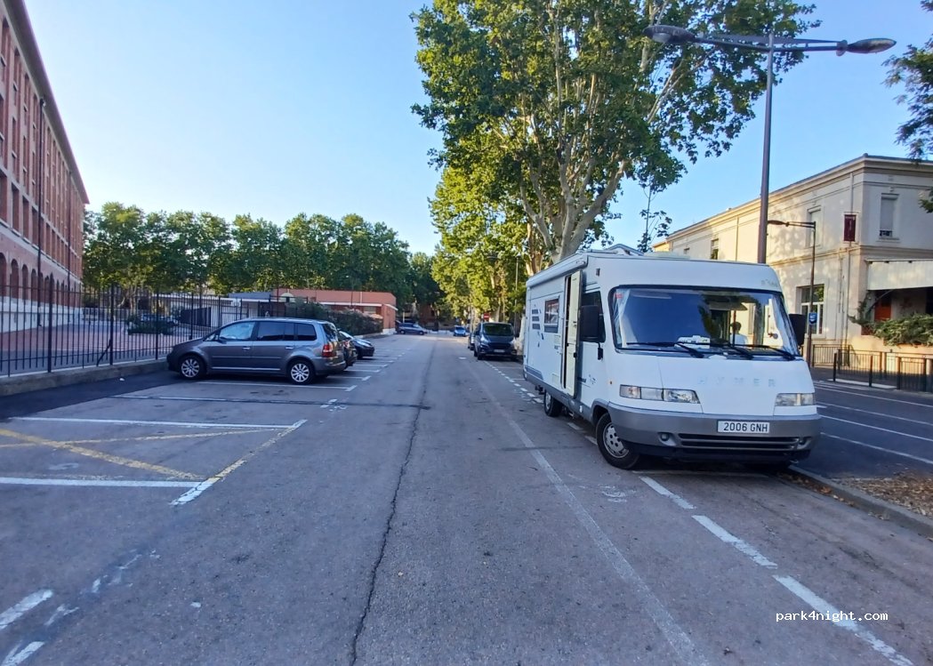 (66000) Perpignan - 7 Avenue du Lycée — foto 2