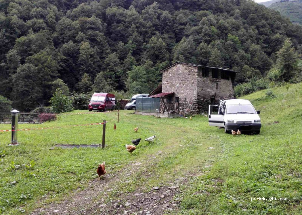 (28897) Valstrona - Via Mondei — foto