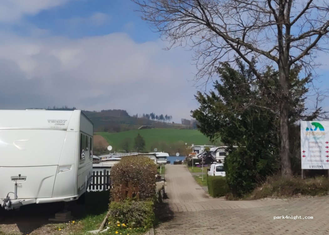 Campingplatz Goldbreite Diemelsee — foto
