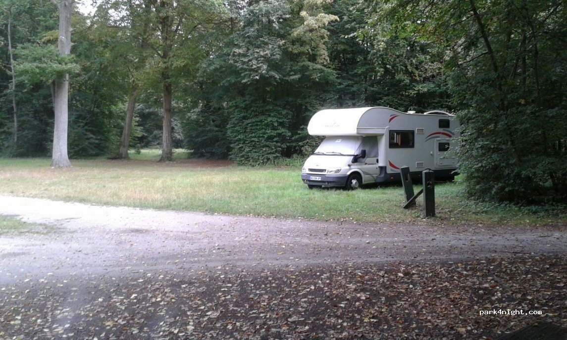 (60500) Chantilly - Route Forestière Toudouze — foto