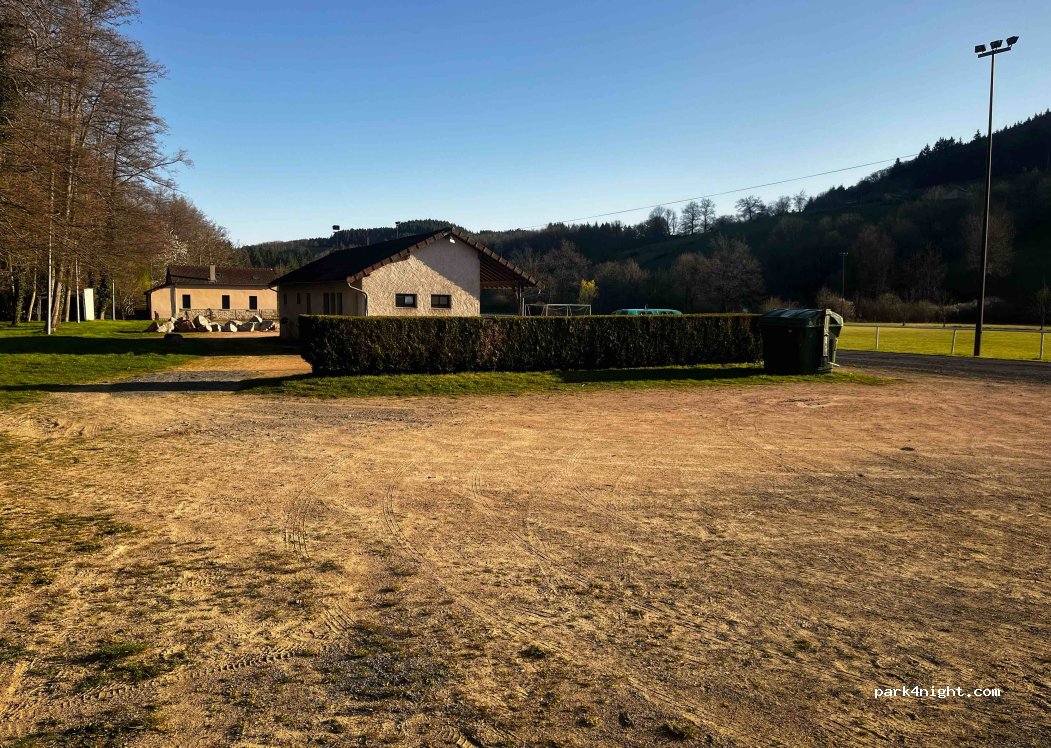 (03250) Saint-Clément - Les Plans — foto 3