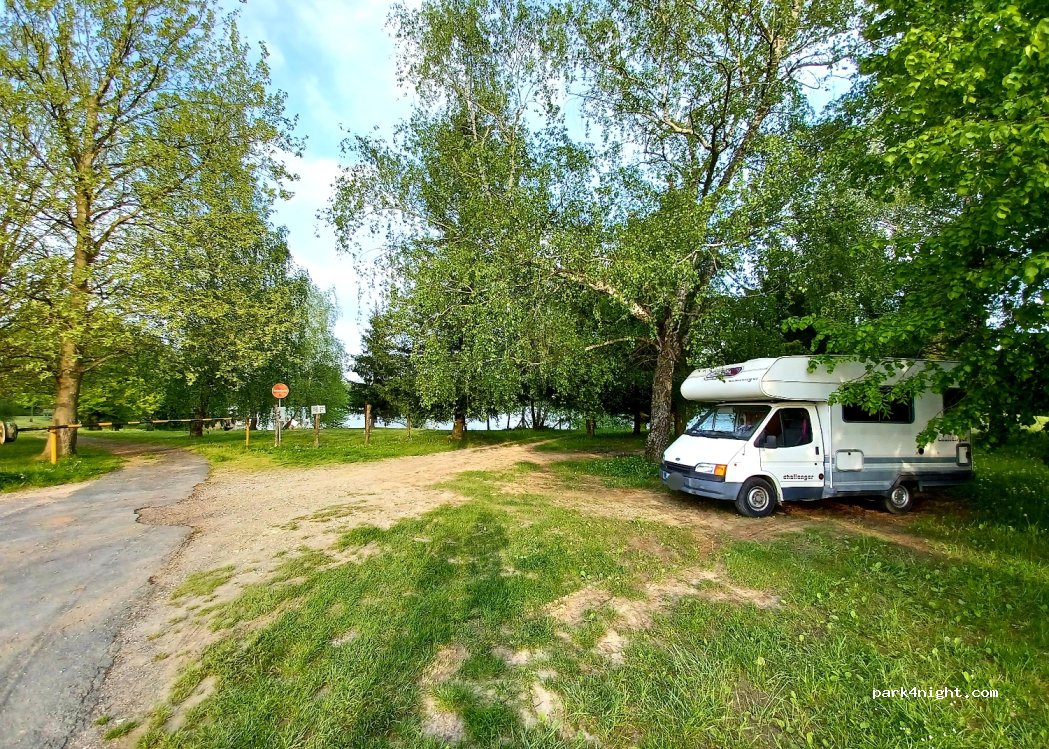 (8761) Pacsa - Unnamed Road — foto