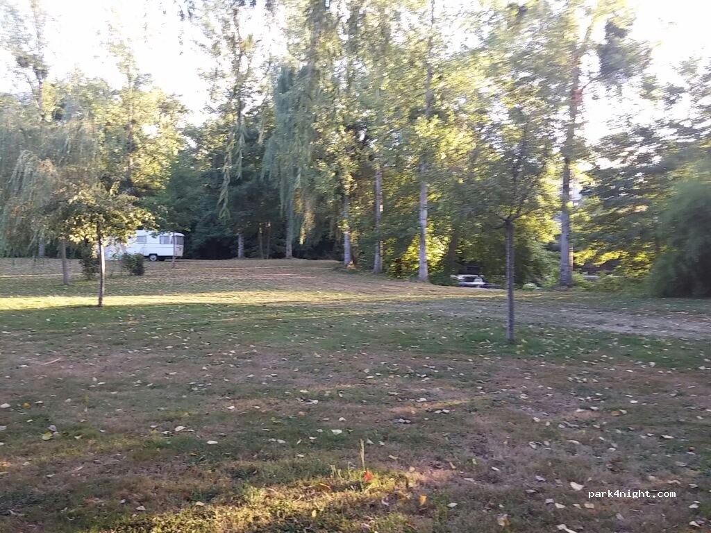 Camping Le Pré aux Loups — foto