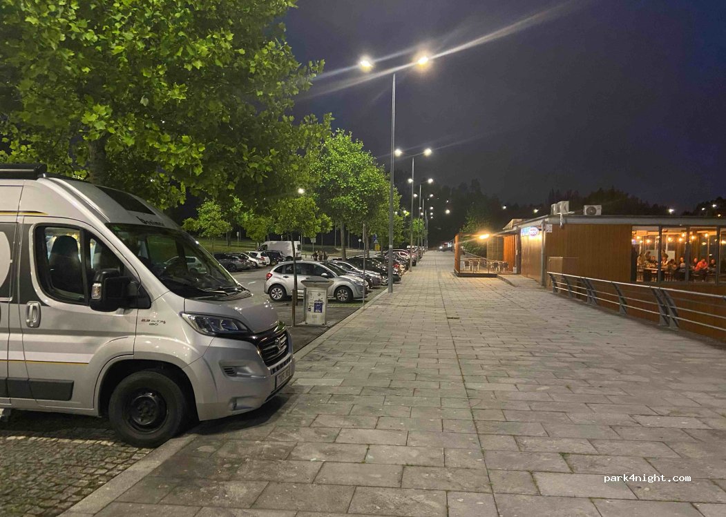(4580) Lordelo - 100 Avenida Joaquim Mota — foto