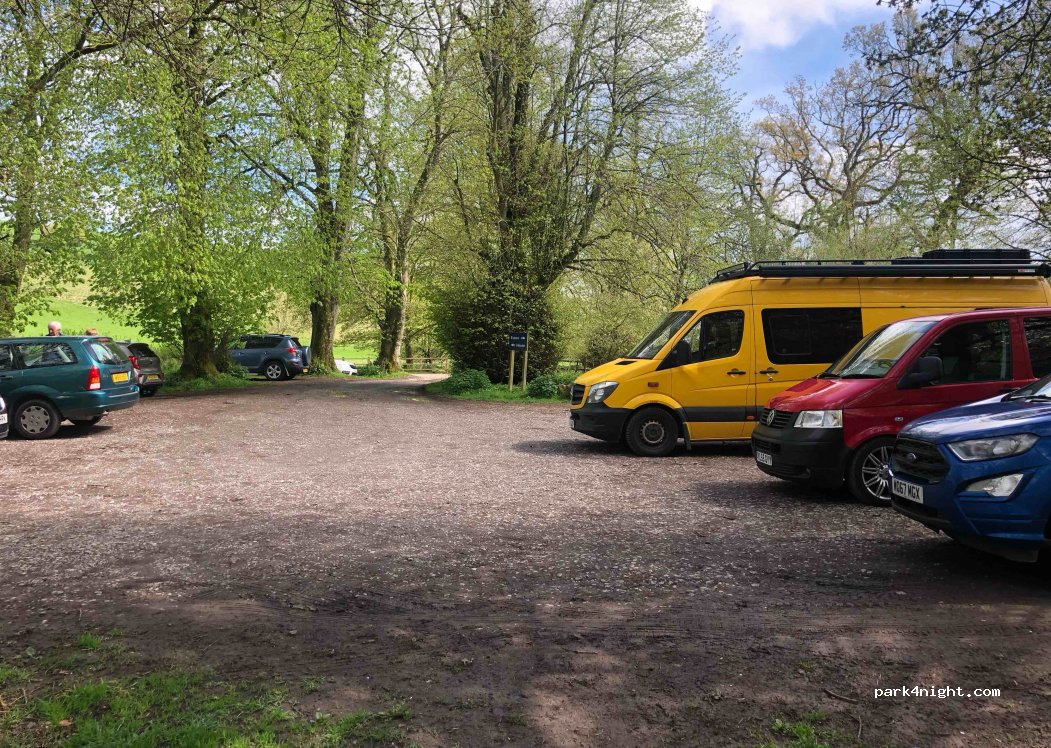 (RG17 8RE) Hungerford - B4000 — foto